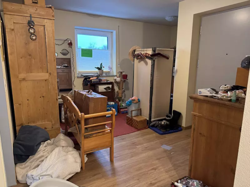 Raum vorher, B&P Dienstleistungen